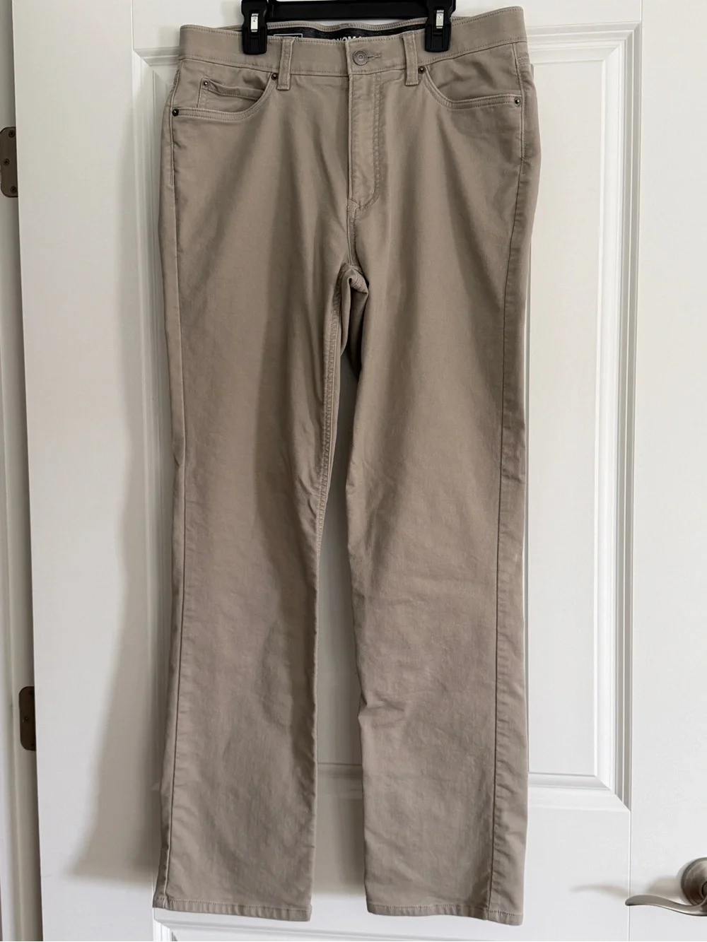 Sonoma Men's Classic Khaki Jean Style Pants in Light Tan 32x32